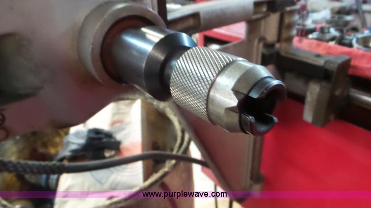 image for item AV9789 Sunnen CLT-100K line boring machine