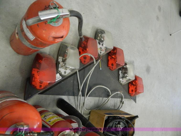 image for item AX9542 Emergency equipment