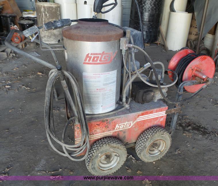 image for item BE9821 Hotsy pressure washer