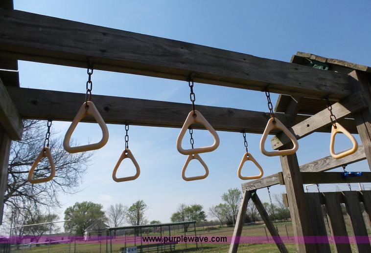 image for item BL9530 Playground equipment