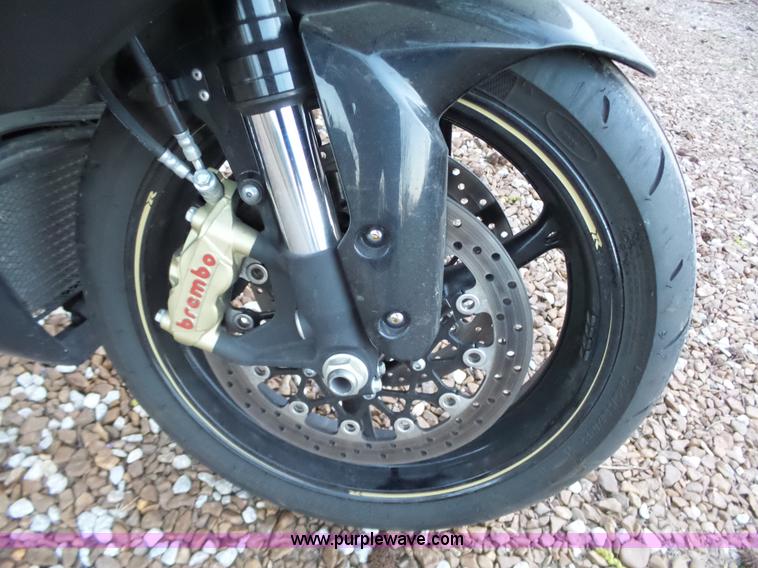 image for item BL9531 2013 Suzuki GSX-R1000 motorcycle