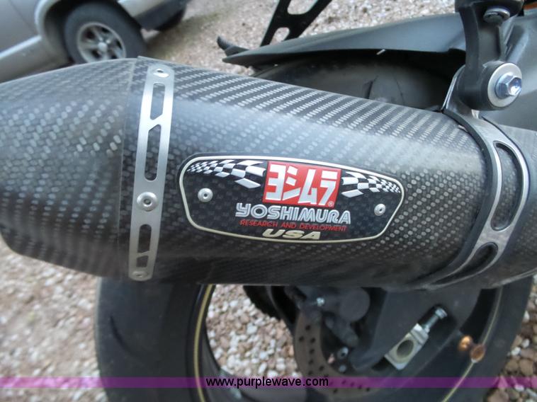 image for item BL9531 2013 Suzuki GSX-R1000 motorcycle