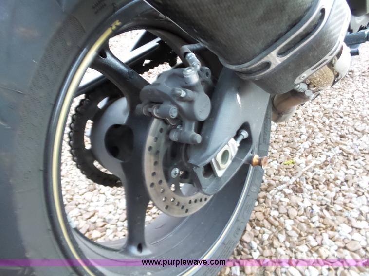 image for item BL9531 2013 Suzuki GSX-R1000 motorcycle