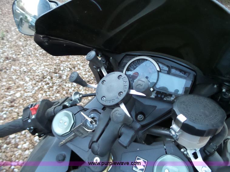 image for item BL9531 2013 Suzuki GSX-R1000 motorcycle