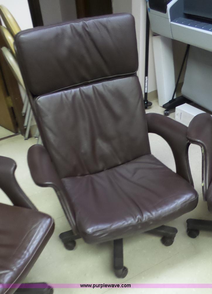 image for item BN9556 (4) adjustable leather office chairs