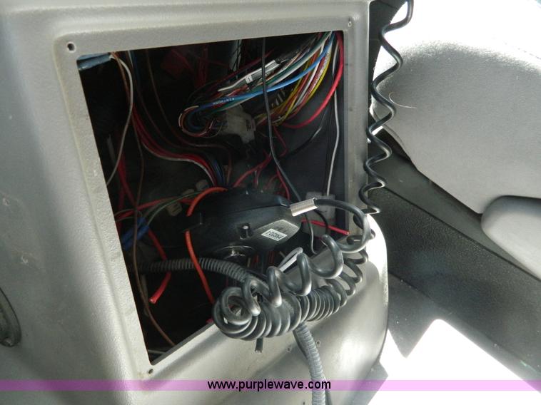 image for item F1270 2002 Ford 801 ambulance