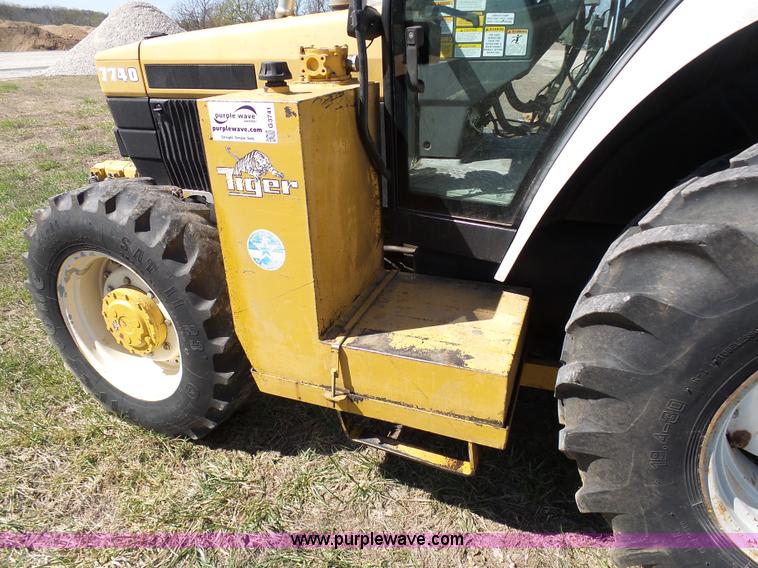 image for item G3741 1997 New Holland 7740 MFWD tractor