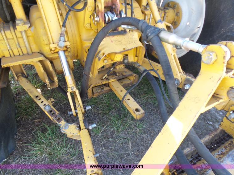 image for item G3741 1997 New Holland 7740 MFWD tractor