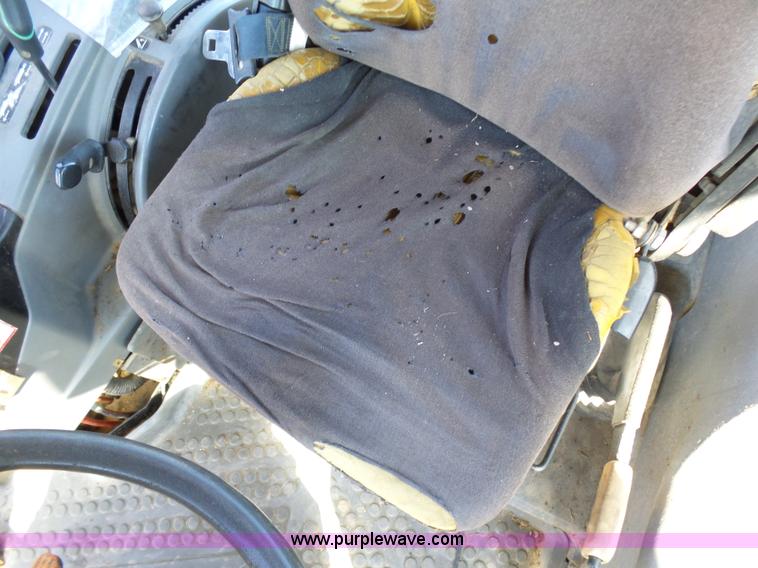 image for item G3741 1997 New Holland 7740 MFWD tractor