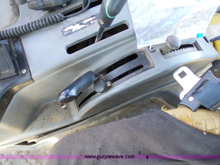 image for item G3741 1997 New Holland 7740 MFWD tractor