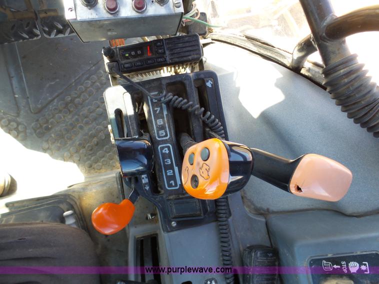 image for item G3741 1997 New Holland 7740 MFWD tractor