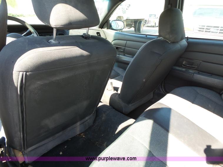 image for item J4147 2003 Ford Crown Victoria Police Interceptor