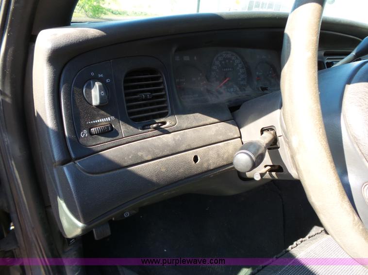 image for item J4147 2003 Ford Crown Victoria Police Interceptor
