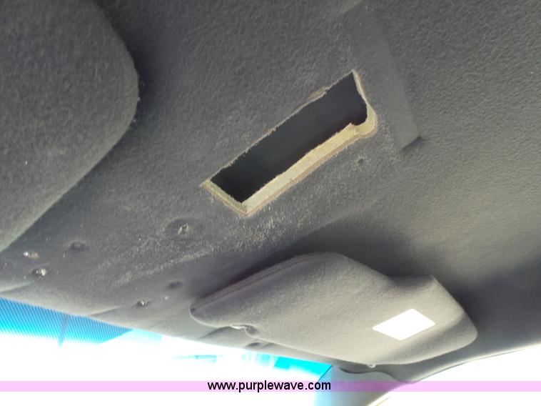 image for item J4147 2003 Ford Crown Victoria Police Interceptor