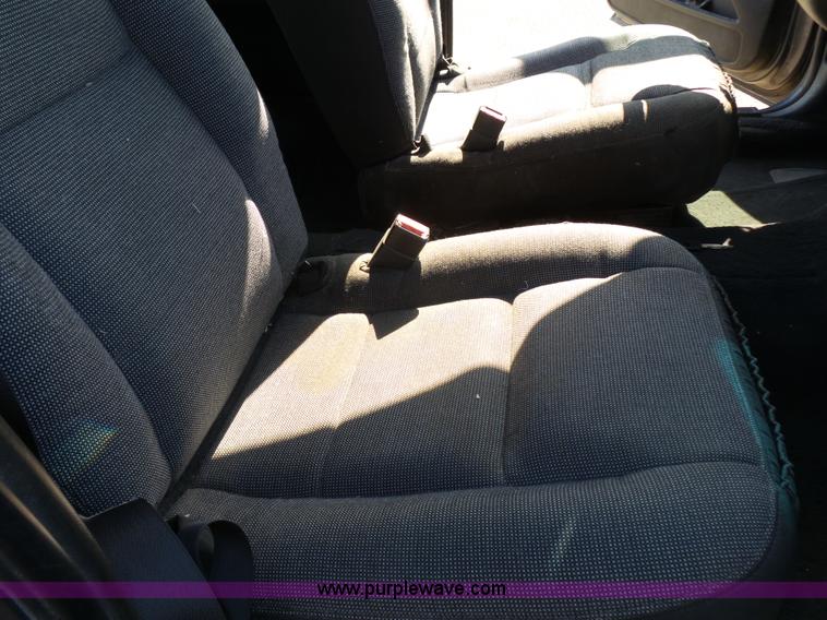 image for item J4147 2003 Ford Crown Victoria Police Interceptor