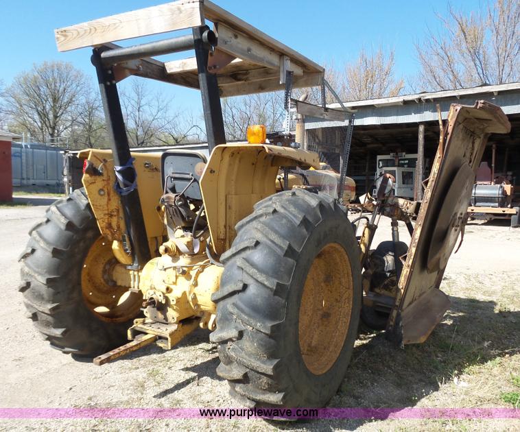 image for item J4148 Ford Tiger Special 6610 tractor