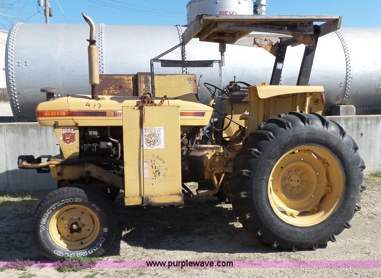 image for item J4148 Ford Tiger Special 6610 tractor