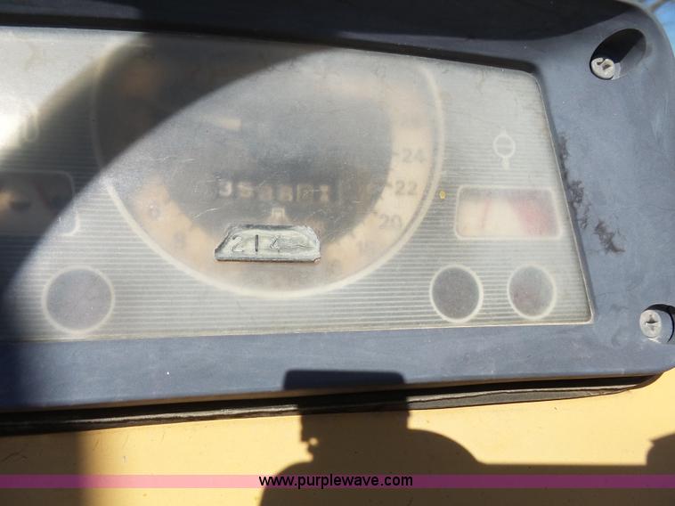 image for item J4148 Ford Tiger Special 6610 tractor