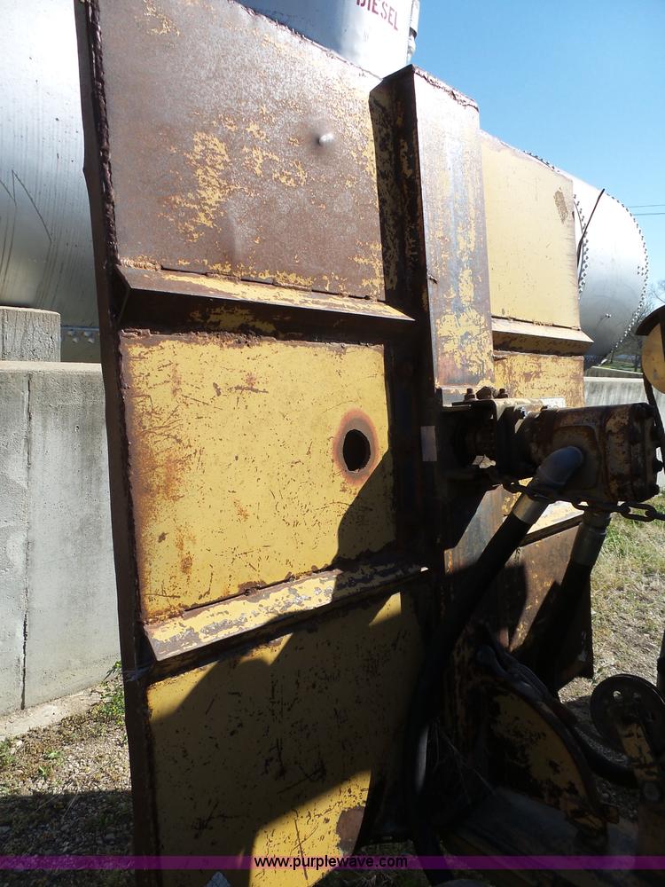 image for item J4148 Ford Tiger Special 6610 tractor