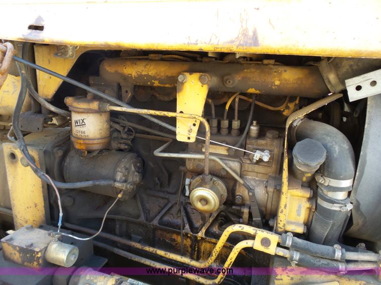 image for item J4148 Ford Tiger Special 6610 tractor