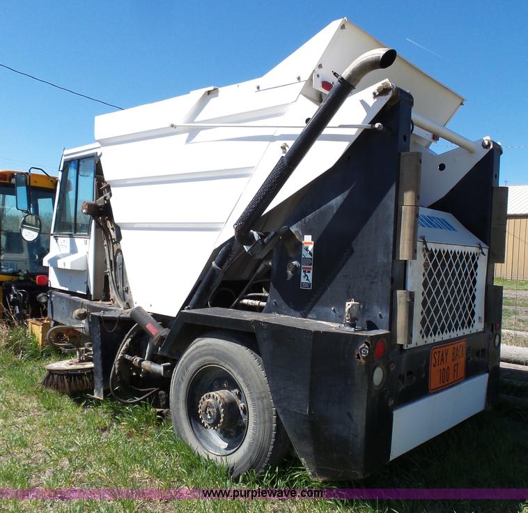 image for item J4164 1996 Johnston street sweeper