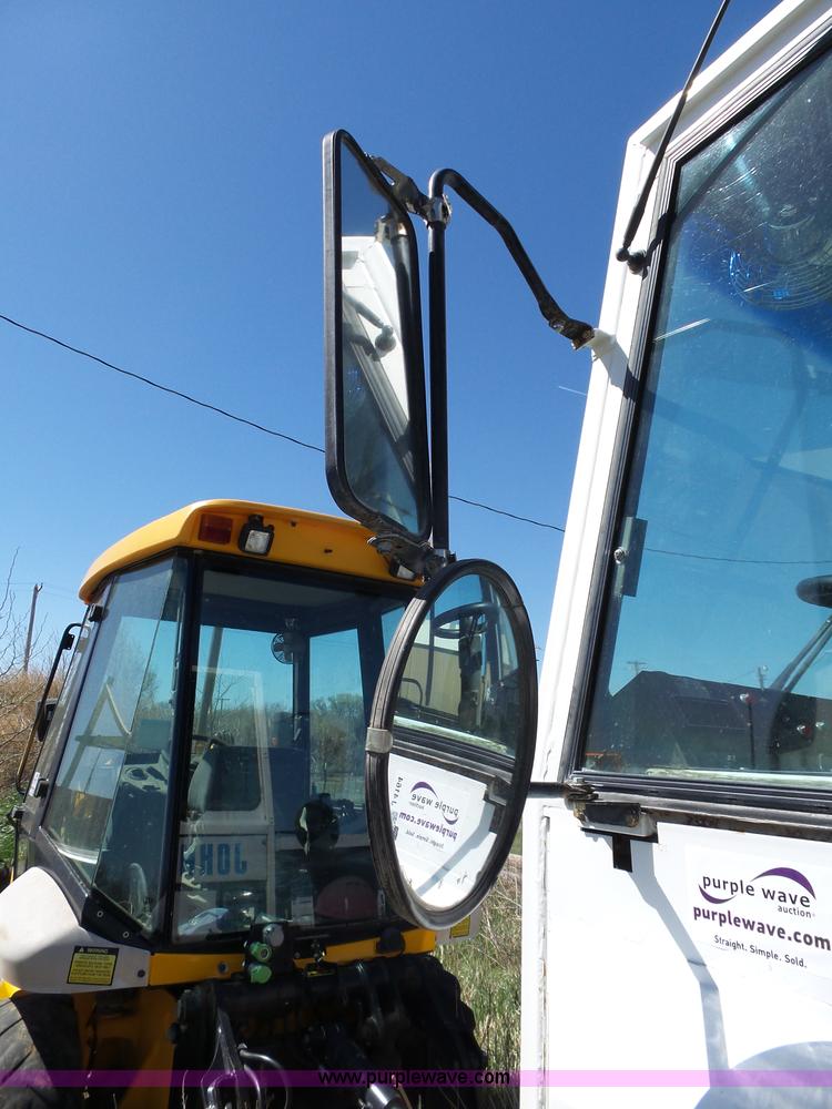 image for item J4164 1996 Johnston street sweeper