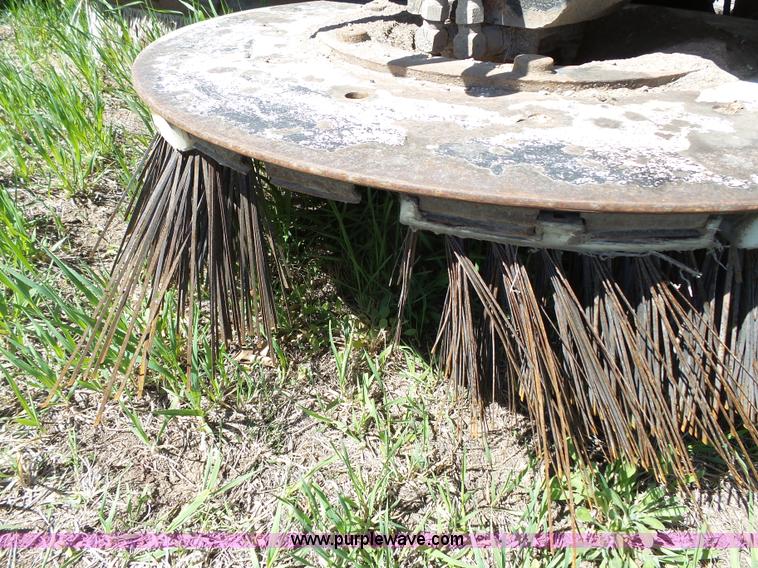 image for item J4164 1996 Johnston street sweeper