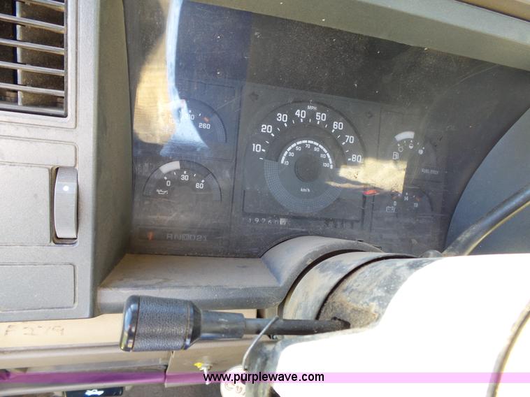 image for item J4167 1990 Chevrolet Silverado 2500 pickup truck