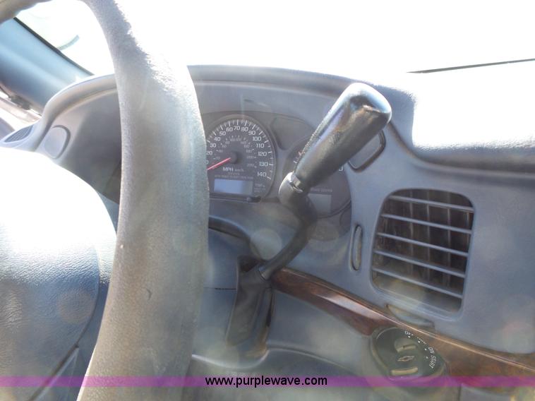 image for item J4168 2005 Chevrolet Impala