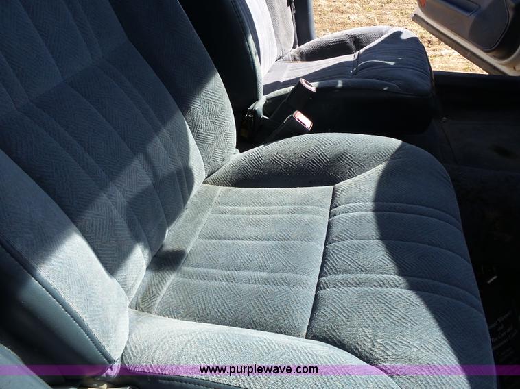 image for item J4168 2005 Chevrolet Impala