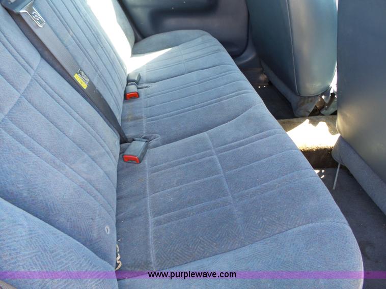 image for item J4168 2005 Chevrolet Impala