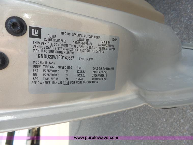 image for item J4173 2008 Chevrolet Uplander LS van