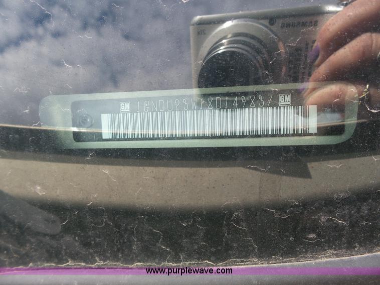 image for item J4173 2008 Chevrolet Uplander LS van