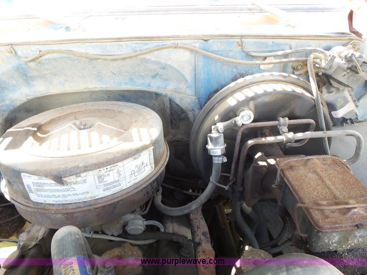 image for item J4176 1981 Chevrolet C60 dump truck