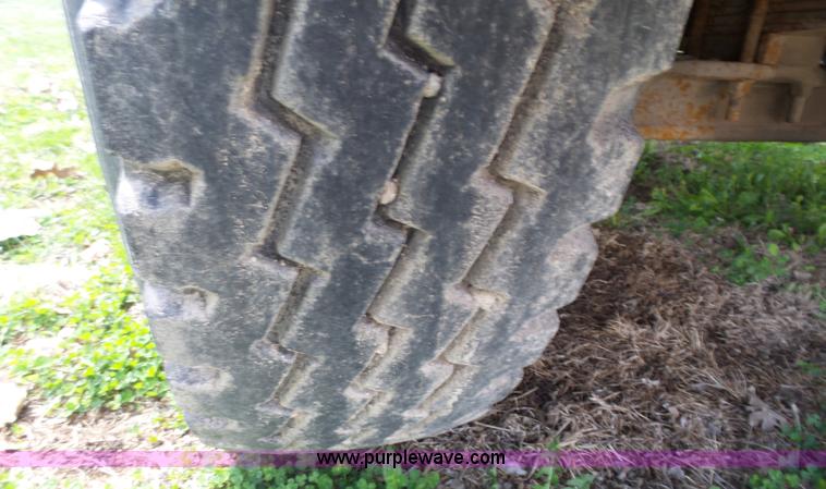 image for item J4176 1981 Chevrolet C60 dump truck