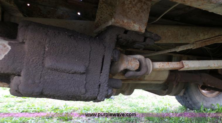 image for item J4176 1981 Chevrolet C60 dump truck