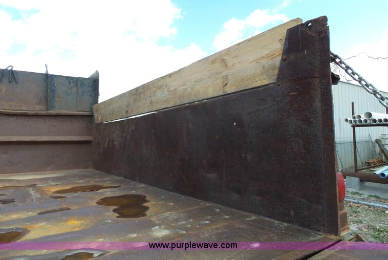 image for item J4176 1981 Chevrolet C60 dump truck