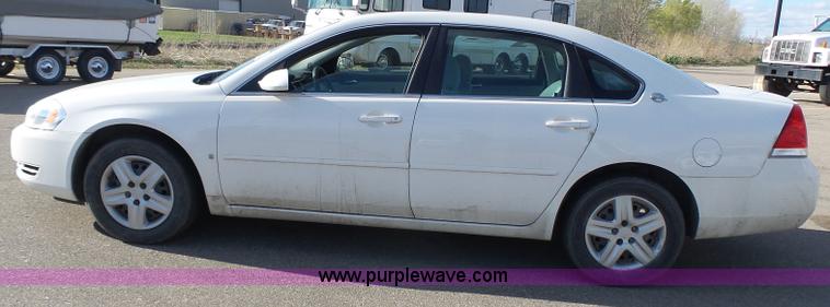 image for item J4186 2008 Chevrolet Impala LS