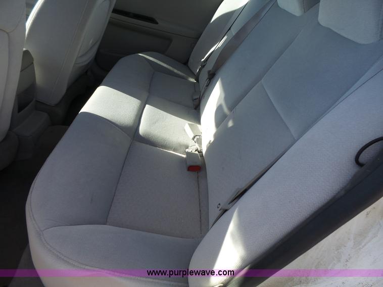 image for item J4186 2008 Chevrolet Impala LS