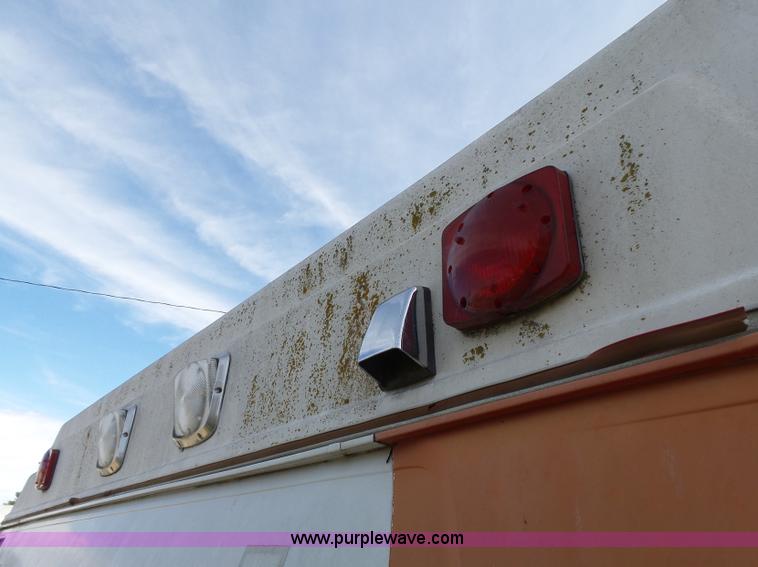 image for item J4213 1987 Ford Econoline E350 Super ambulance