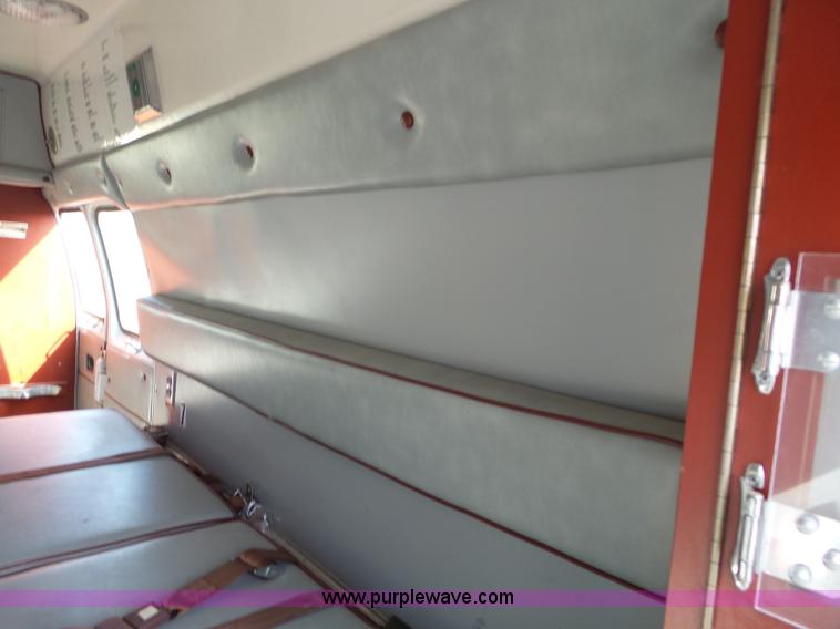 image for item J4213 1987 Ford Econoline E350 Super ambulance