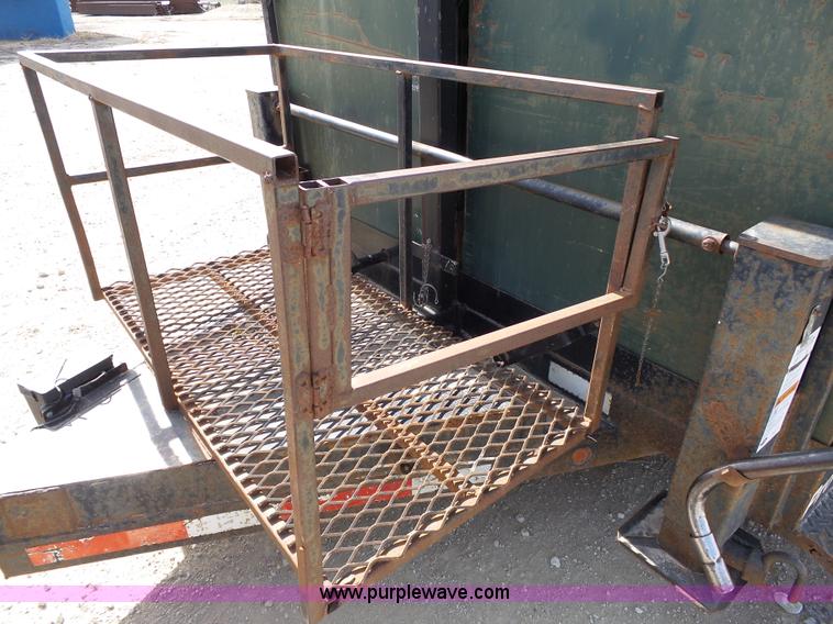 image for item J4214 2003 Pro Trainer PRTB-20 Pro Bin recycle trailer