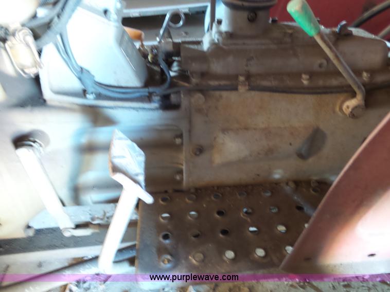 image for item J4986 Massey-Ferguson 210 Series 2746 tractor