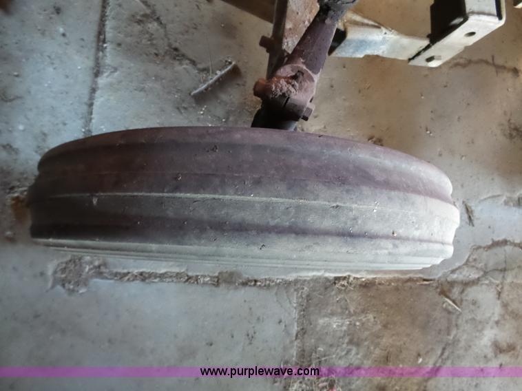 image for item J4986 Massey-Ferguson 210 Series 2746 tractor