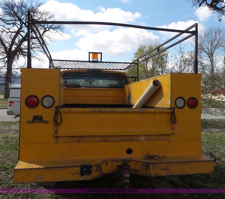 image for item J4999 1998 Chevrolet Cheyenne 2500 utility truck