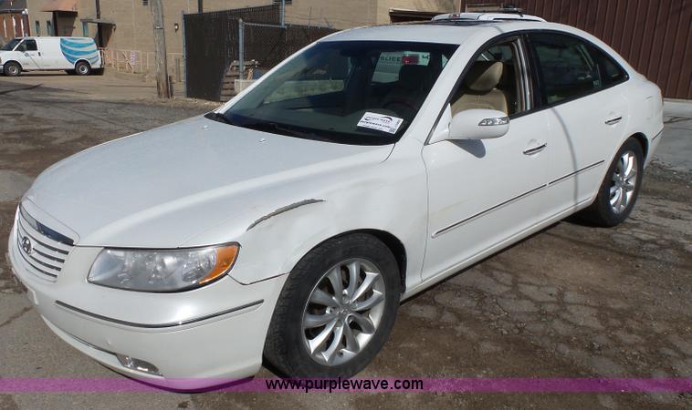 image for item J5000 2008 Hyundai Azera Limited
