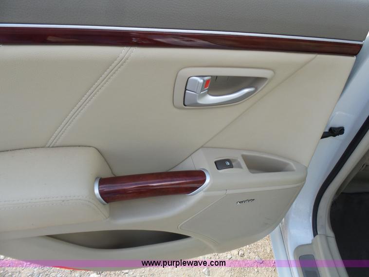 image for item J5000 2008 Hyundai Azera Limited