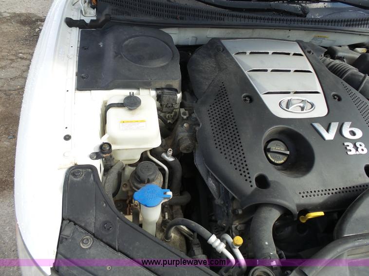 image for item J5000 2008 Hyundai Azera Limited