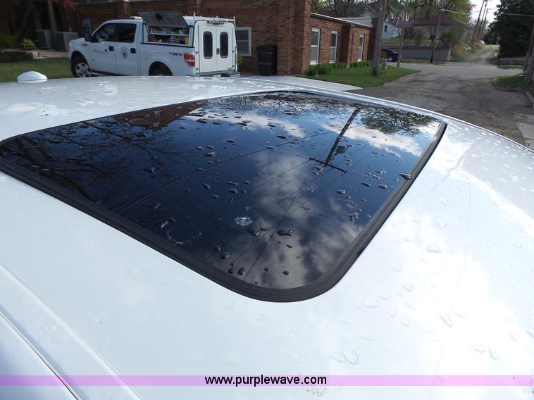 image for item J5000 2008 Hyundai Azera Limited