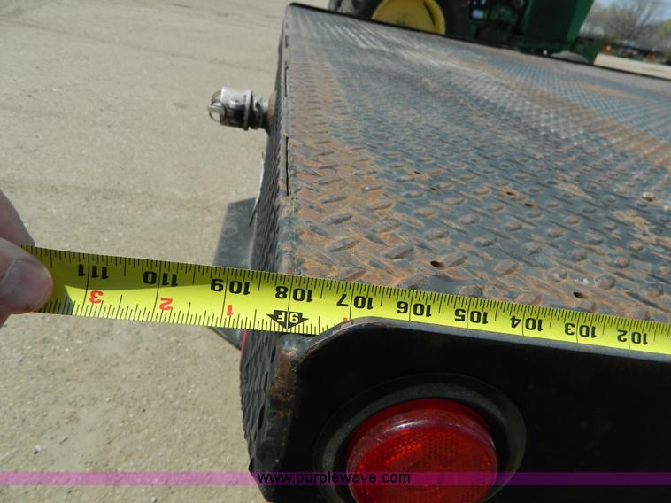 image for item J5131 1990 Ford F600 flatbed truck